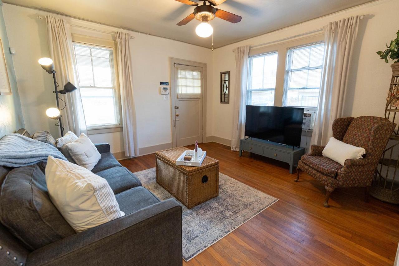 Historic Revival Midtown Duplex 64 Yes Pets Fast Wifi Free Parking * Memphis