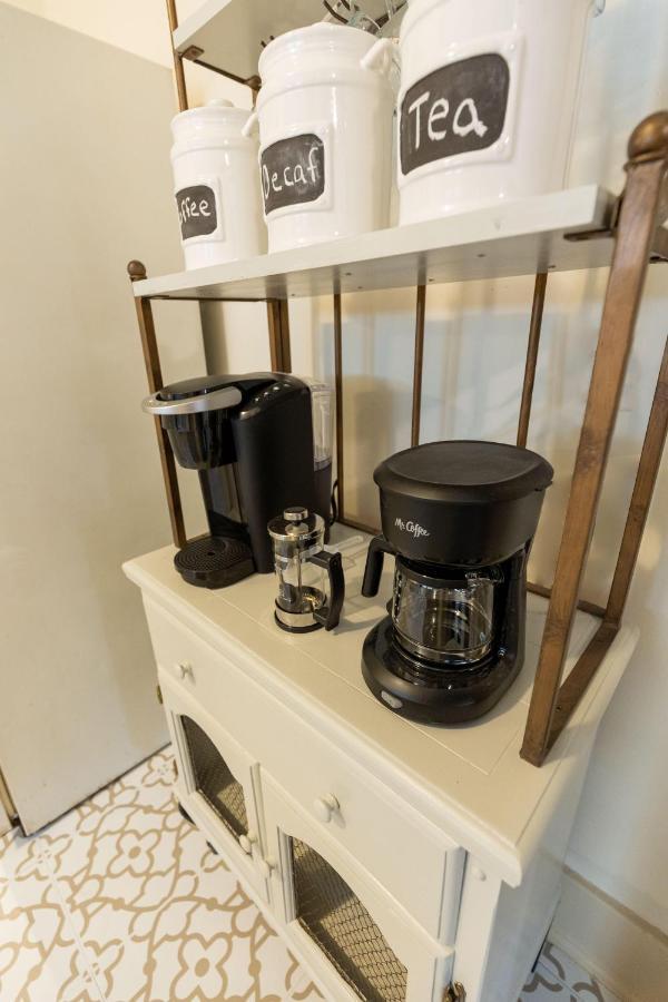 Holiday home Historic Revival Midtown Duplex 64 Yes Pets Fast Wifi Free Parking